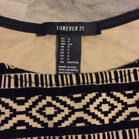 Forever 21 bodycon dress size small Aztec pattern - Picture 3 of 3